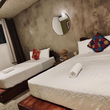 La Zona Hostel 산살바도르 외부 사진