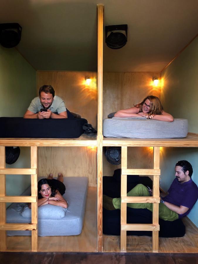 La Zona Hostel 산살바도르 외부 사진
